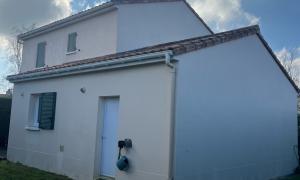 Nettoyage de façade et toiture